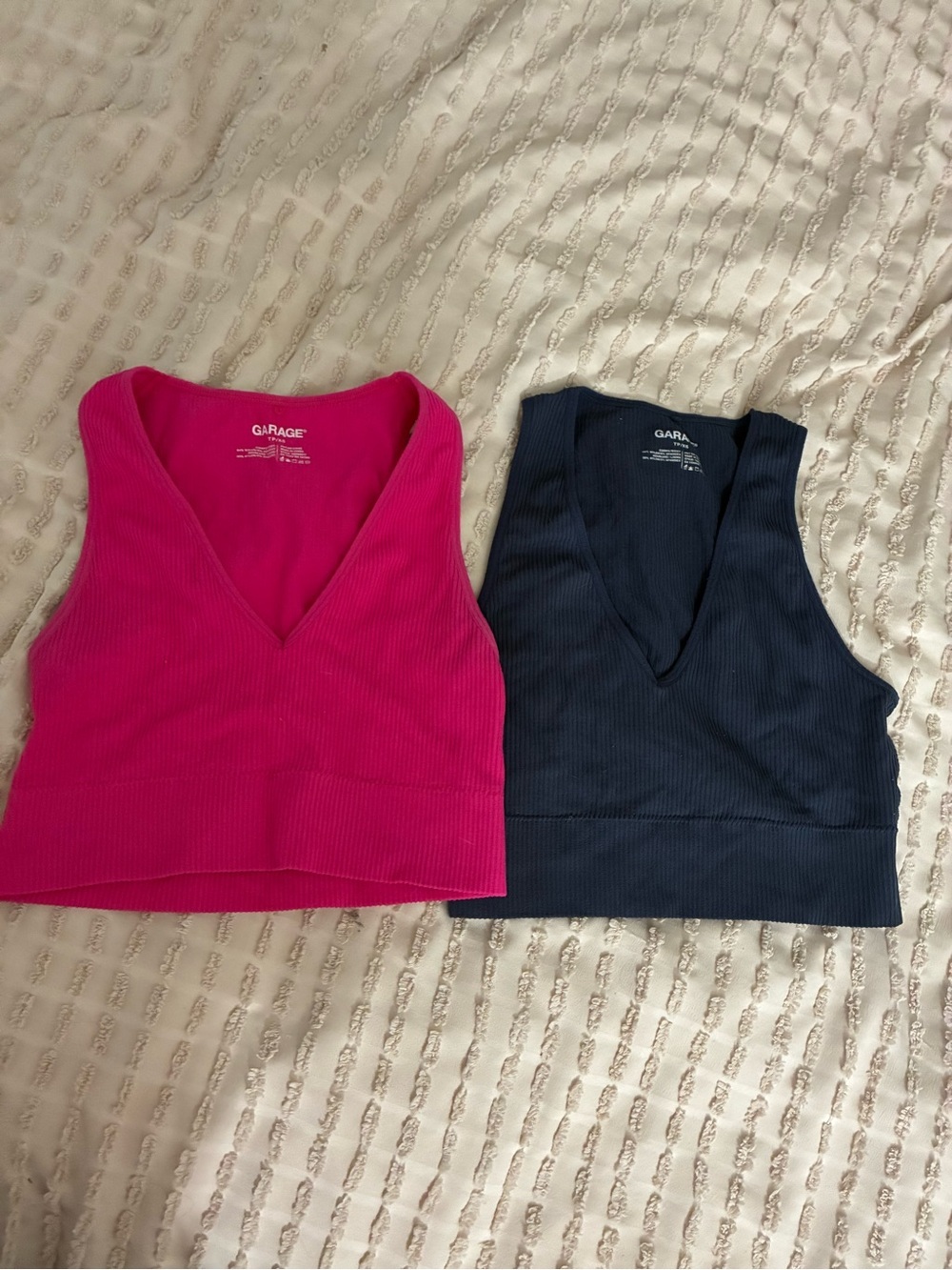 Garage seamless ribbed v-neck cropped tank tops Size XS Bundle
